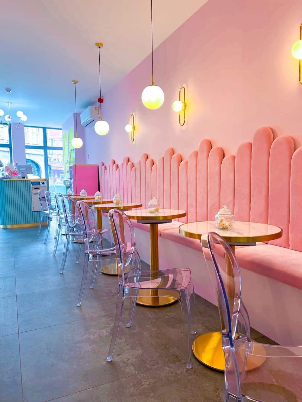 Vue large de la boutique